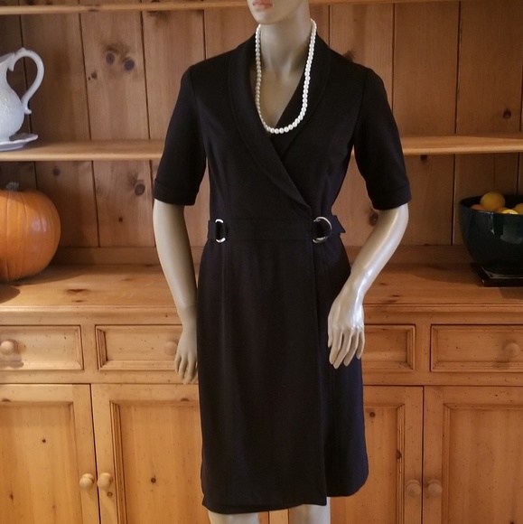 Lauren Ralph Lauren Dresses & Skirts - Lauren Ralph Lauren- classic LBD